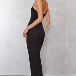 Logic Tall Robe Longue En Jersey Noir à Bretelles 6 Logic Tall Robe Longue En Jersey Noir à Bretelles -Promos Jupe Éthérée Boutique 74a7a8edd82849224891e84a4c88569f05957327 cnd7371 2