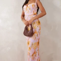 Tall Robe Longue Plissée Rose Fleurie Et Bretelles