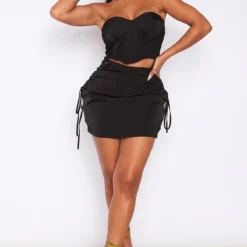 Shape Robe Moulante Style Corset Noire -Promos Jupe Éthérée Boutique 7a69976ee684812346af3e5a40f840a99481fb78 cna2699 3