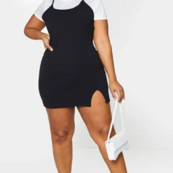 Plus Robe Droite Noire à Fines Bretelles Fendue Devant -Promos Jupe Éthérée Boutique 7c1a6eb94358a69f3b130bdba61915c283926a8e cml2259 4