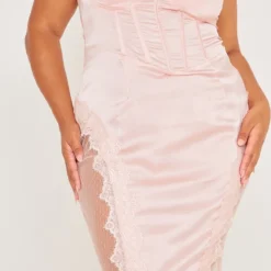 Plus Robe Longue Rose Cendré à Corset Et Parties En Dentelle -Promos Jupe Éthérée Boutique 7fce1c318f8a93b5531bd4d717f23d2525c06c3f cne0738 4