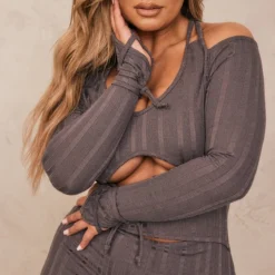 Shape Robe Mi-longue Découpée Gris Anthracite à Manches -Promos Jupe Éthérée Boutique 89ec1bdb199a1e94482afb57ee91b4ccf5ede0b3 cnd6462 4