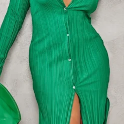 Plus Robe Chemise Vert Vif Plissée Oversize -Promos Jupe Éthérée Boutique 8af0e5b1787f7372914b9bad6f4cc6a00033e472 cna7462 4
