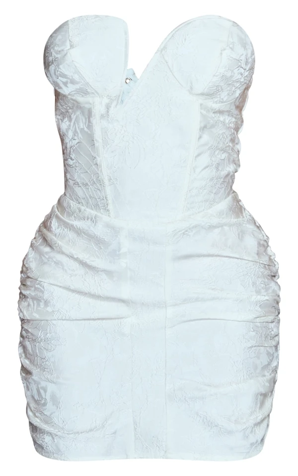 Shape Robe Moulante Tissée Froncée Blanche à Décolleté Plongeant Asymétrique 5 Shape Robe Moulante Tissée Froncée Blanche à Décolleté Plongeant Asymétrique – Image 5