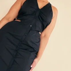 Plus Robe Chemise Mi-longue Sans Manche En Popeline Noire 8 Plus Robe Chemise Mi-longue Sans Manche En Popeline Noire -Promos Jupe Éthérée Boutique 91573f8281ab595f314ccb44951570126410f0da cnc9716 4