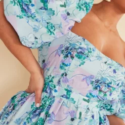 Plus Robe Bouffante Nouée à La Taille Fleurie Bleue -Promos Jupe Éthérée Boutique 9631fb3d19ad56be2156340ef63e886d19656ffe cnc9700 4