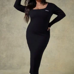 Zero Plus Renew Robe Mi-longue Côtelée épaisse Noire à Col Carré