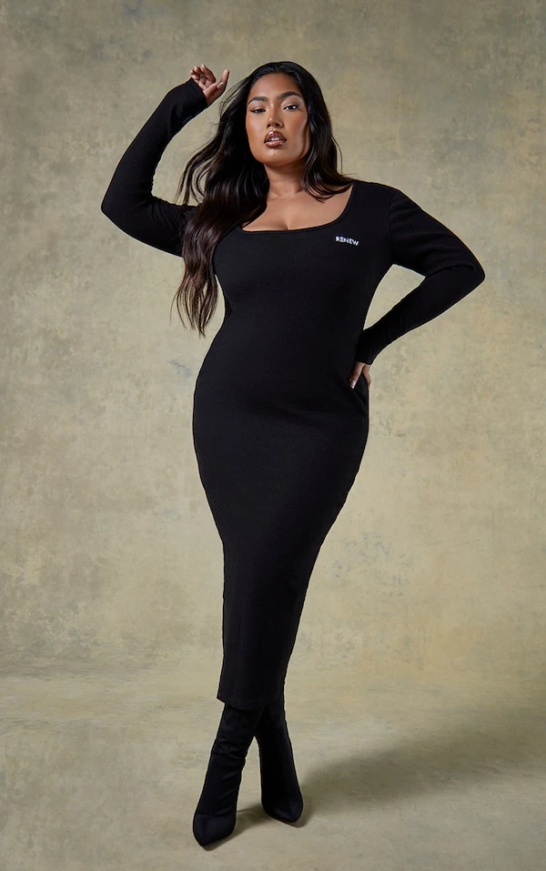 Zero Plus Renew Robe Mi-longue Côtelée épaisse Noire à Col Carré 1 Zero Plus Renew Robe Mi-longue Côtelée épaisse Noire à Col Carré