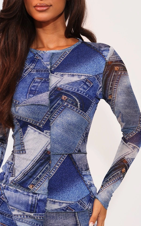 Petite Robe Moulante Imprimé Jean Bleu à Empiècements Contrastants 4 Petite Robe Moulante Imprimé Jean Bleu à Empiècements Contrastants – Image 4
