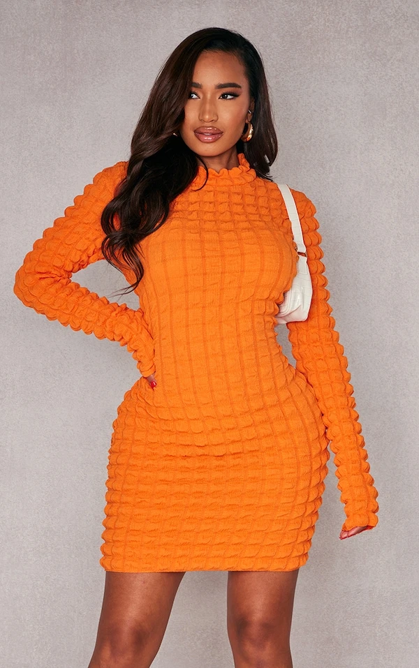 Shape Mini Robe Texturée Effet Bulle Orannge à Découpes Dans Le Dos 1 Shape Mini Robe Texturée Effet Bulle Orannge à Découpes Dans Le Dos