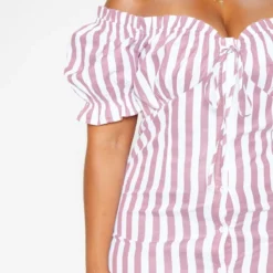 Plus Robe Droite Rose Imprimé Rayures à Col Bardot Et Boutons 9 Plus Robe Droite Rose Imprimé Rayures à Col Bardot Et Boutons -Promos Jupe Éthérée Boutique 9ae0be1e81d148ddfa46062bf42d8359962a0838 cmd9158 5