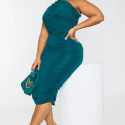 Plus Robe Moulante Longue Vert émeraude Froncée à épaule Unique 7 Plus Robe Moulante Longue Vert émeraude Froncée à épaule Unique -Promos Jupe Éthérée Boutique 9cd311995753956a235449b8651761a144bfe196 cmu8698 4