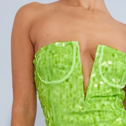 Petite Mini Robe Corset Moulante Vert Citron Fluo à Sequins -Promos Jupe Éthérée Boutique 9e10c9dcd656dae41cf17ae327c2d8f797ef75d7 cnb3037 4
