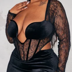 Plus Robe Corset Mi-longue Noire En Velours à Parties En Dentelle -Promos Jupe Éthérée Boutique a20f011fb47281aa3d83b2cf1f61cdc1f77aa3d5 cnb4171 4