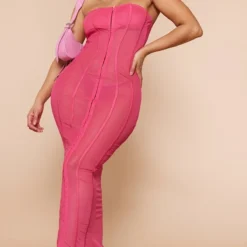 Shape Robe Longue En Mesh Rose Vif à Détail Coutures