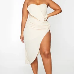 Plus Robe Moulante Nude En Mousseline De Soie Effet Drapé à Bonnets