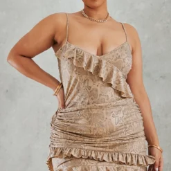 Plus Robe Moulante Gris Pierre à Imprimé Serpent Et Volants -Promos Jupe Éthérée Boutique a5909cab1780d2856c25fc955d5c77ecd2d75bf5 cnc9568 1