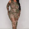 Plus Robe Longue En Mesh Imprimé Camouflage à épaules Dénudées