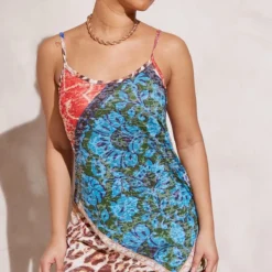 Petite Robe Babydoll Multicolore Imprimé Cachemire à Bretelles 7 Petite Robe Babydoll Multicolore Imprimé Cachemire à Bretelles -Promos Jupe Éthérée Boutique aa17a0b90196dea19820e5acd66bf028518dfb7b cne8219 3