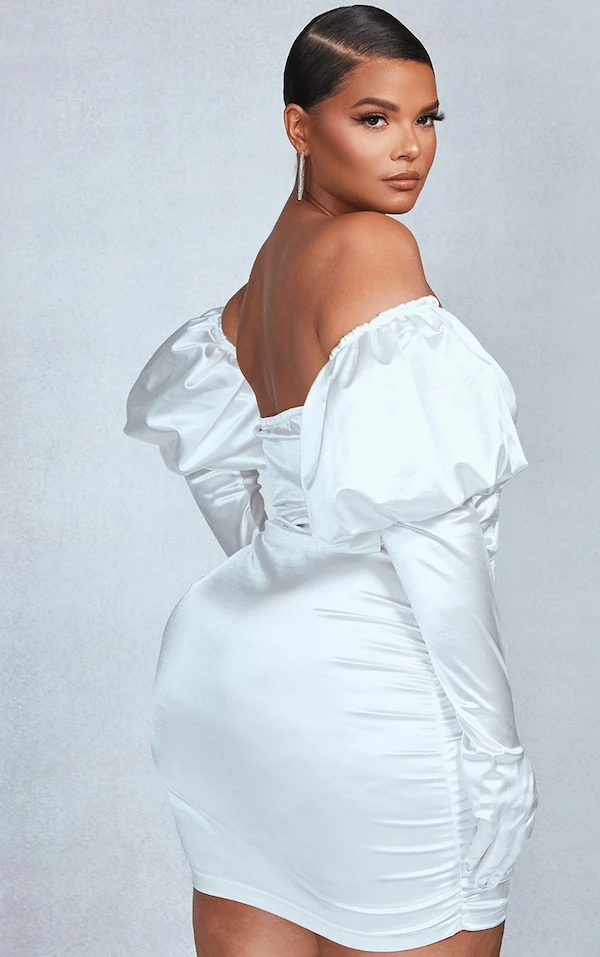 Plus Robe Bustier Crème à Manches Bouffantes Et Détail Gants 2 Plus Robe Bustier Crème à Manches Bouffantes Et Détail Gants – Image 2