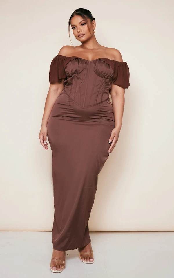 Plus Robe-corset Mi-longue Chocolat à Manches Drapées 1 Plus Robe-corset Mi-longue Chocolat à Manches Drapées