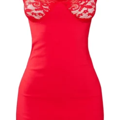 Petite Robe Moulante à Bonnets En Dentelle Rouge -Promos Jupe Éthérée Boutique c840c0c11847f6709e2df03074249b59143e4752 cnc4807 5