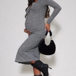 Maternité Robe De Grossesse Mi-longue Ajustée Gris Foncé En Maille Côtelée Douce à Manches Longues 7 Maternité Robe De Grossesse Mi-longue Ajustée Gris Foncé En Maille Côtelée Douce à Manches Longues -Promos Jupe Éthérée Boutique ca1f903e7504ae99f165a4a8cb154310553c91d0 cnb9932 3