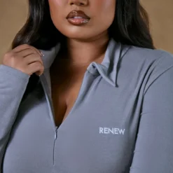 Renew Plus Robe Moulante Grise à Décolleté Plongeant Et Zip -Promos Jupe Éthérée Boutique cb57617f019f96924c45823e1c4c0b23f53fd2f8 cnc1146 4