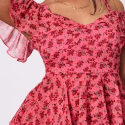 Petite Mini Robe Rose En Mousseline De Soie Imprimé Petites Fleurs à Volants 8 Petite Mini Robe Rose En Mousseline De Soie Imprimé Petites Fleurs à Volants -Promos Jupe Éthérée Boutique cd88147a2d2b1b05335f3950df124bcf73c7d458 cnd3289 4