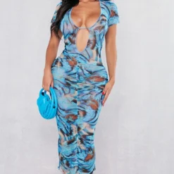 Shape Robe Mi-longue Bleue Imprimé Papillon En Mesh Transparent Froncée Décolletée