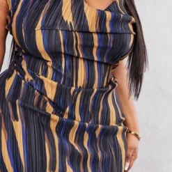 Plus Robe Moulante Plissée Marron à Imprimé Zèbre Et Col Bénitier -Promos Jupe Éthérée Boutique d5ae39edffff31438366743b8c6744147927f1c4 cnc9752 4