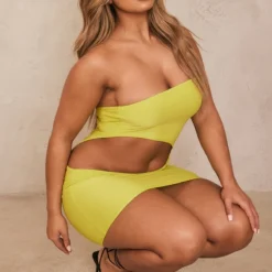 Shape Mini Robe Moulante Chartreuse Découpée -Promos Jupe Éthérée Boutique d9a45ced75727c57caa68bca6525cc534dd360e8 cnd5253 3