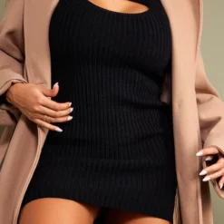 Shape Robe Pull Moulante Noire 2 En 1 à Manches Ballon Et Col Roulé 8 Shape Robe Pull Moulante Noire 2 En 1 à Manches Ballon Et Col Roulé -Promos Jupe Éthérée Boutique d9c592f1d6a0eaee47a22a7a4a8f6d63d5797c1b cnc1629 4