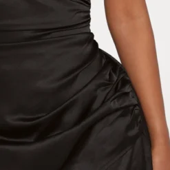 Shape - Robe Portefeuille Noire Satinée -Promos Jupe Éthérée Boutique d9d96190aaa917e117bee6ac50871b07d6b46e83 CLU3824 5