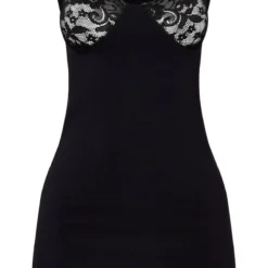 Petite Robe Moulante à Bonnet En Dentelle Noire 9 Petite Robe Moulante à Bonnet En Dentelle Noire -Promos Jupe Éthérée Boutique de78807c98d3dd7170a3d430f813cfdfcaa2bdb1 cnc4806 5