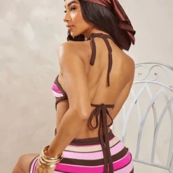 Petite Robe Courte En Maille Tricot Muticolore Dos Nu