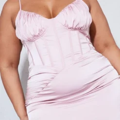 Plus Robe Mi-longue Satinée Rose Cendré à Buste Froncé -Promos Jupe Éthérée Boutique e4535a2c04361110c07e53168bf8a5b9aa93e928 cnd4873 4