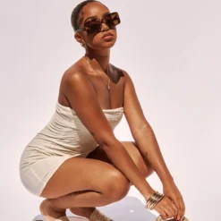 Petite Robe-bustier Moulante Texturée Crème à Bordure Repliée -Promos Jupe Éthérée Boutique e46476274cad8f88191f07a7990e90f485bd6d0b cne2326 3