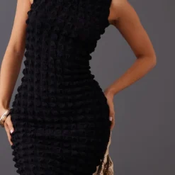 Petite Robe Courte Noire Sans Manches En Jersey à Bulles -Promos Jupe Éthérée Boutique e5e6f9e93ca6df4a932a8f50735ab7a20cb0d205 cnd0256 4