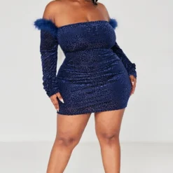 Plus Robe Bustier Bleu Marine Dévorée à épaules Dénudées Et Bordure En Fausses Plumes -Promos Jupe Éthérée Boutique ec84b13334dfda66b2eb47a23c457b846df13a5c cna8343 1