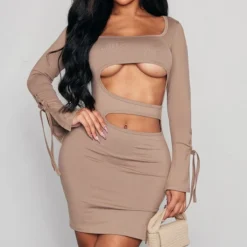 Shape Mini Robe Douce Sans Coutures Taupe à Découpes Et Col Carré