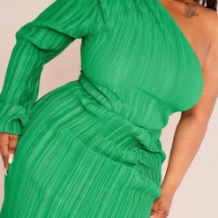 Plus Robe Mi-longue Plissée Vert Vif à épaule Unique Froncée -Promos Jupe Éthérée Boutique eff0e538b6b03aeb9dcc7de526b7e090a33a933e cne5088 4