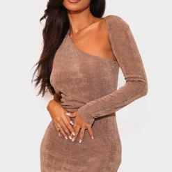 Petite Robe Asymétrique Très Moulante Café Au Lait En Acétate Découpé -Promos Jupe Éthérée Boutique f0d59713248f4cb20d9deb96bbb423f428189120 cnb9926 3