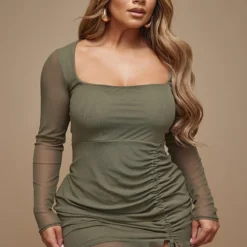 Shape Robe Moulante Manches Longues En Mesh Kaki à Côté Froncé Et Ourlet Volanté