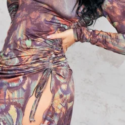 Logic Shape Robe Très Moulante Multicolore à Manches Longues Et Côtés Froncés -Promos Jupe Éthérée Boutique f2cfd11fa4be3a2f7dd89b1794120ed139970972 cnb7652 4