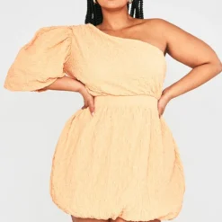 Plus Robe Bouffante Texturée Pêche à épaule Unique 7 Plus Robe Bouffante Texturée Pêche à épaule Unique -Promos Jupe Éthérée Boutique f4333fcd49ce10dde2e6340b8e5ea83e98377429 cne0768 3